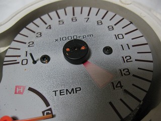 VT250SPADメーターの針が折れた！